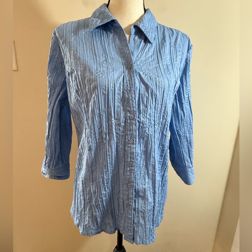 Christopher & Banks Light Blue Crinkled Button-Up Blouse-Size L